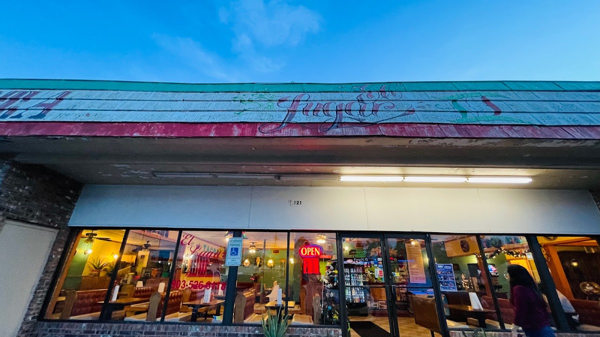 Taqueria El Lugar 3